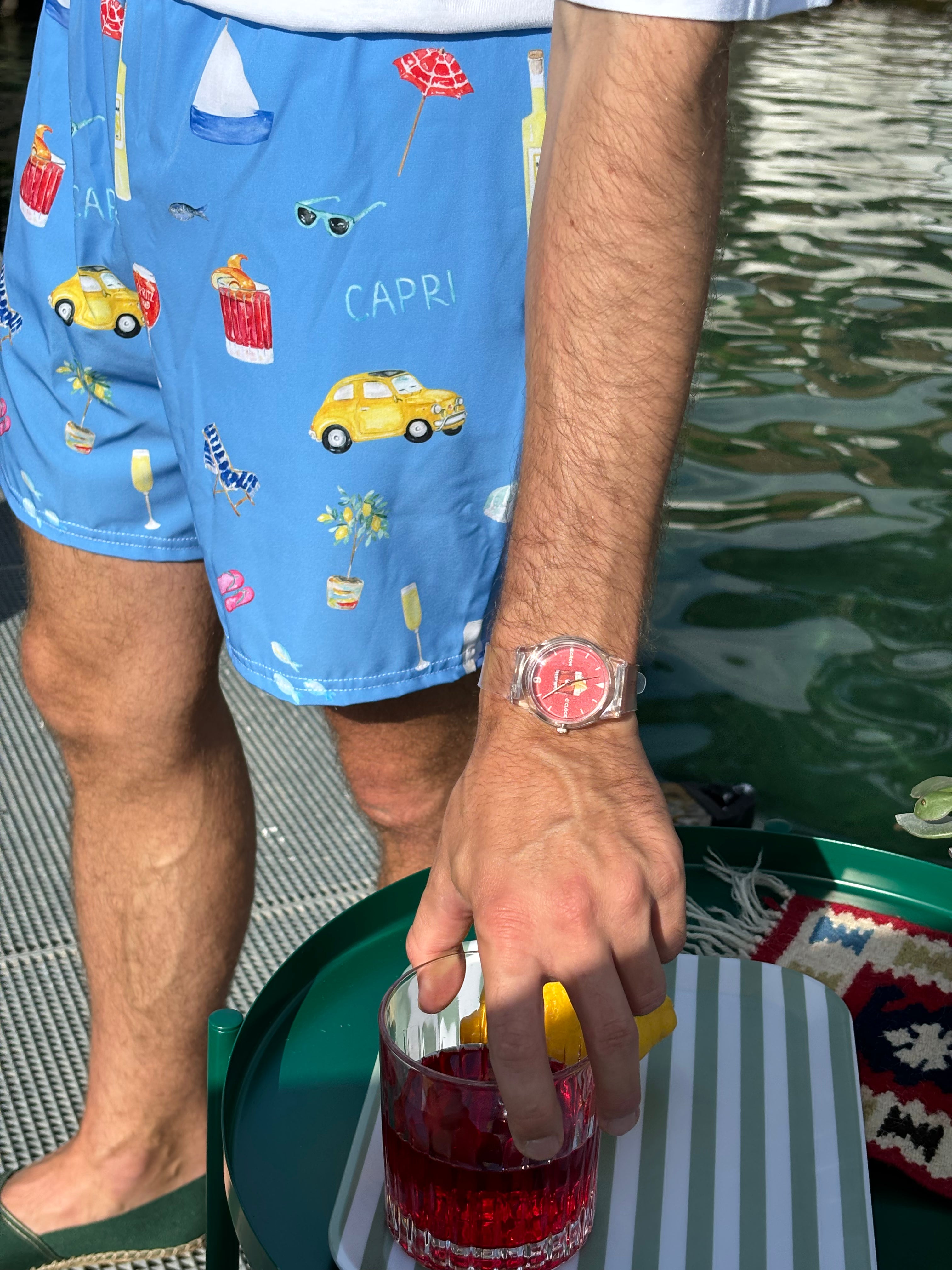 Negroni o'clock - Watch - The Refined Spirit