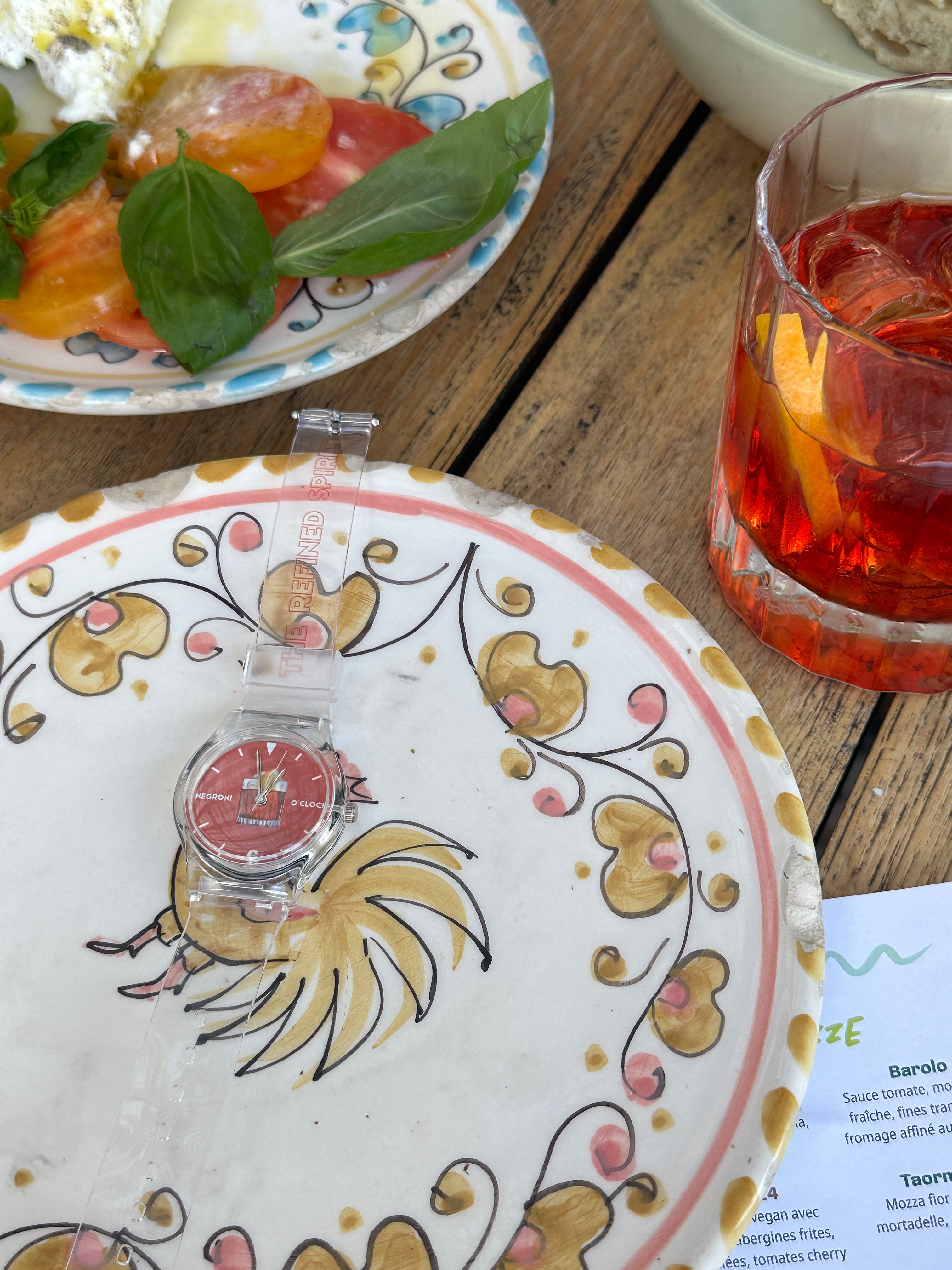 Negroni o'clock - Watch - The Refined Spirit