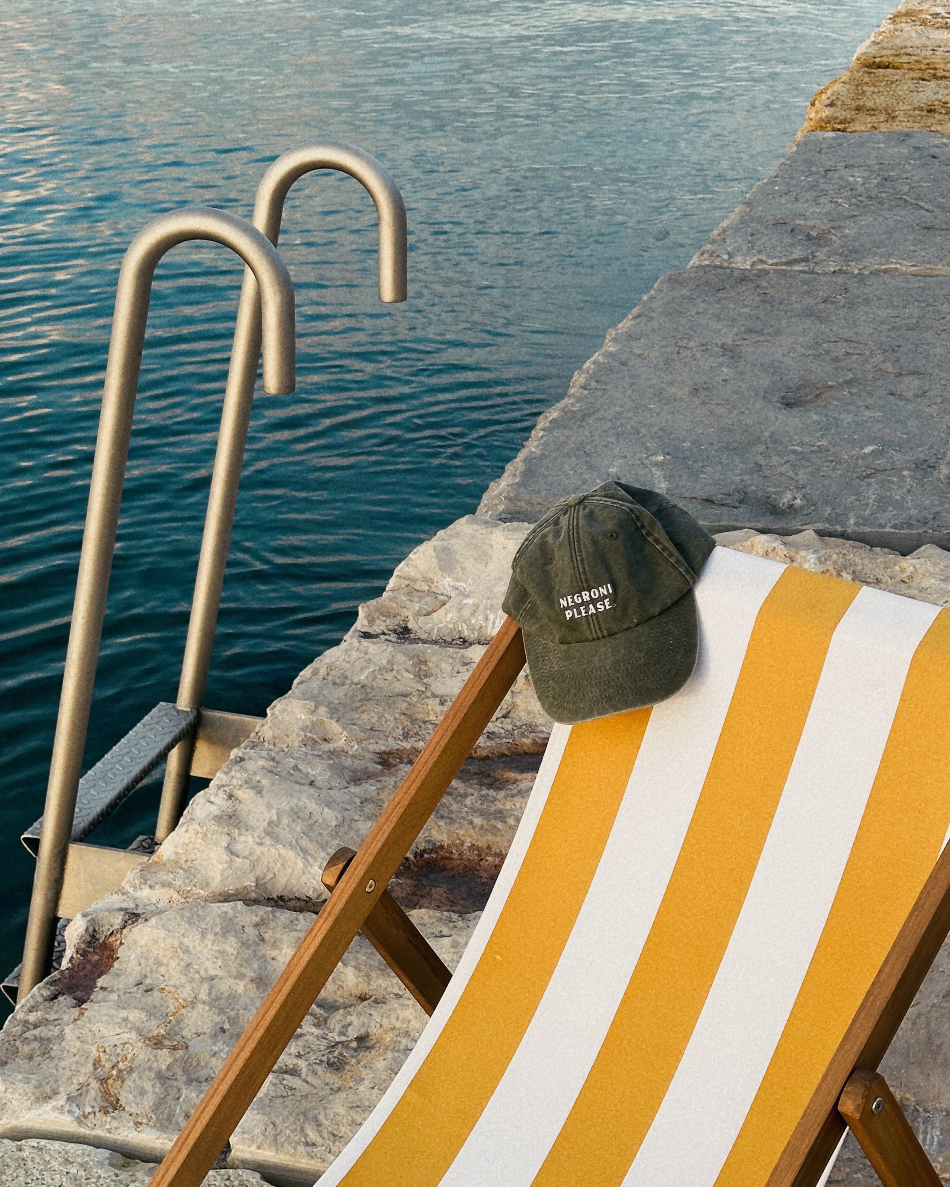 Negroni Please - Vintage Cap