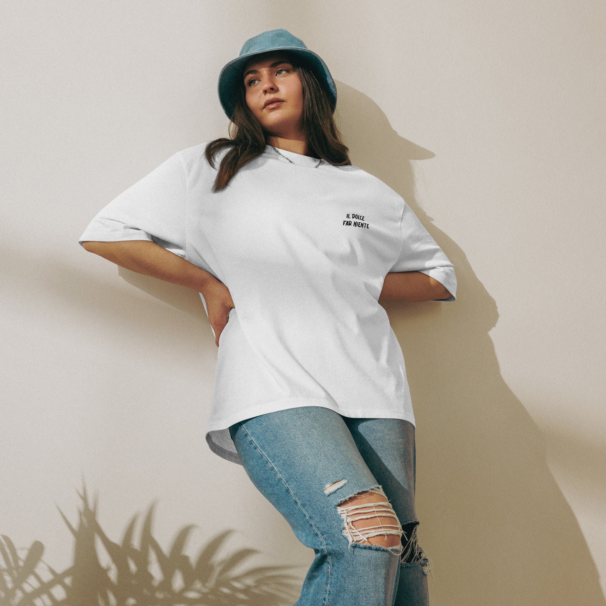 Il Dolce Far Niente - Oversized Heavyweight T-shirt